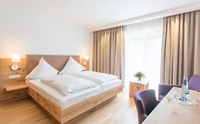 Hotel & Gasthaus Loewen